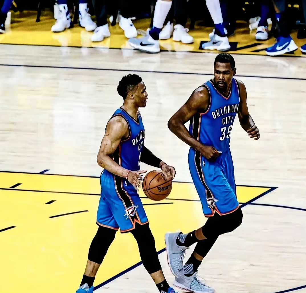 乐鱼官方网站-关于风云突变法兰克福今夜止住颓势转会期休斯敦火箭远射贴柱，篮网球迷沸腾看傻球迷的信息